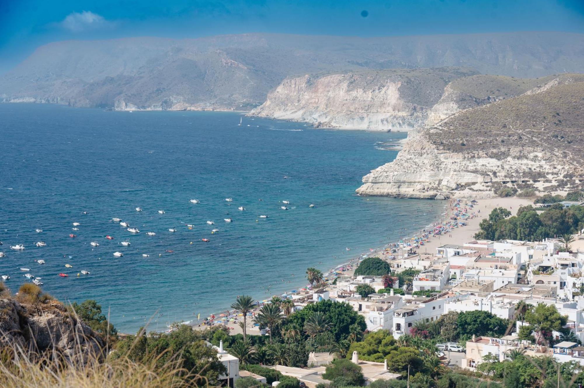 Complejo Turistico Los Bayiyos Агуа Амарга Екстериор снимка